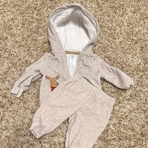 Cozy Kids Matching Set with Moose Design